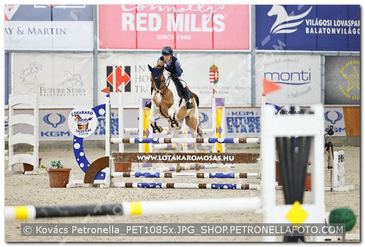 A kép az eredeti csökkentett reprezentációja