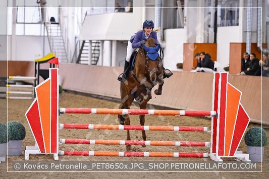 A kép az eredeti csökkentett reprezentációja