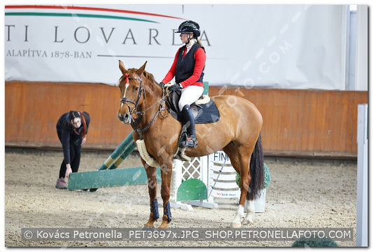 A kép az eredeti csökkentett reprezentációja