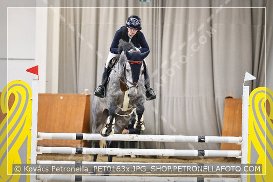 A kép az eredeti csökkentett reprezentációja