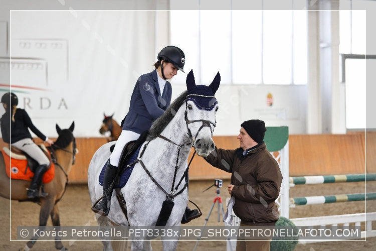 A kép az eredeti csökkentett reprezentációja