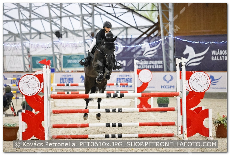 A kép az eredeti csökkentett reprezentációja