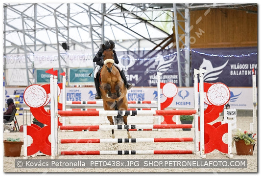 A kép az eredeti csökkentett reprezentációja