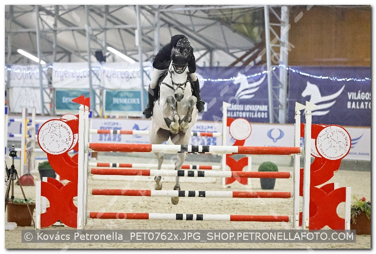A kép az eredeti csökkentett reprezentációja