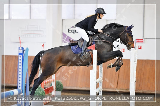 A kép az eredeti csökkentett reprezentációja