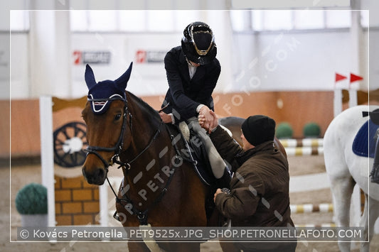 A kép az eredeti csökkentett reprezentációja