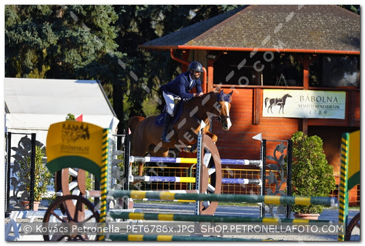 A kép az eredeti csökkentett reprezentációja