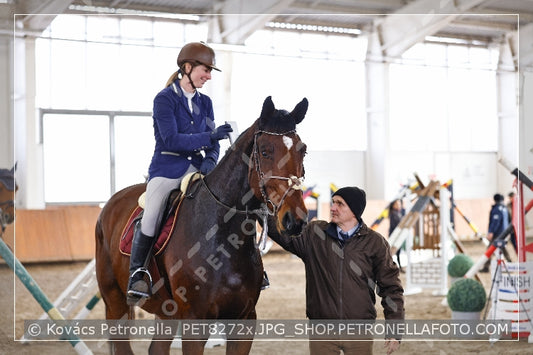A kép az eredeti csökkentett reprezentációja