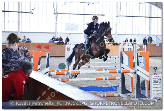 A kép az eredeti csökkentett reprezentációja