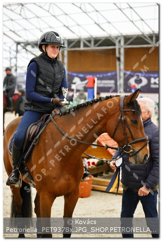 A kép az eredeti csökkentett reprezentációja
