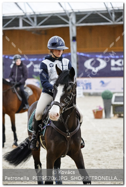 A kép az eredeti csökkentett reprezentációja