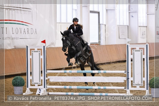 A kép az eredeti csökkentett reprezentációja