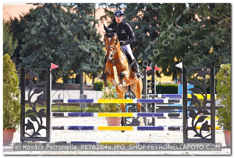 A kép az eredeti csökkentett reprezentációja