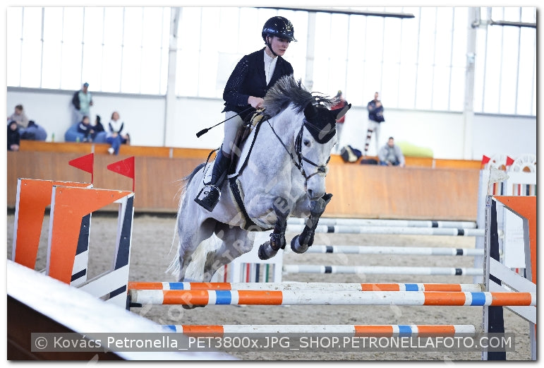 A kép az eredeti csökkentett reprezentációja