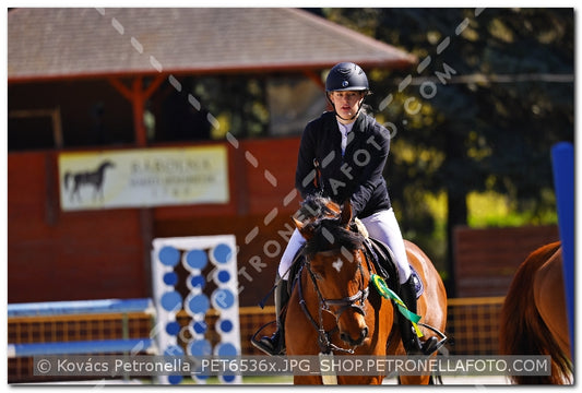 A kép az eredeti csökkentett reprezentációja