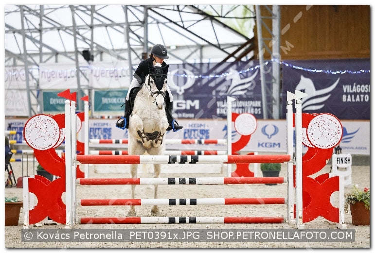 A kép az eredeti csökkentett reprezentációja