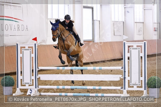 A kép az eredeti csökkentett reprezentációja