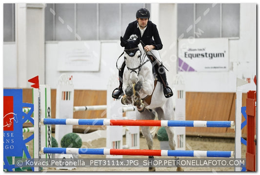 A kép az eredeti csökkentett reprezentációja