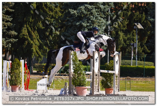 A kép az eredeti csökkentett reprezentációja