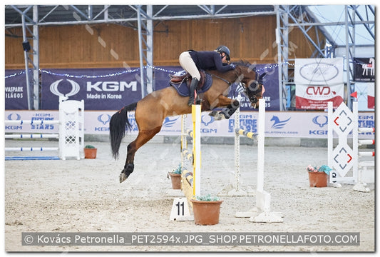 A kép az eredeti csökkentett reprezentációja