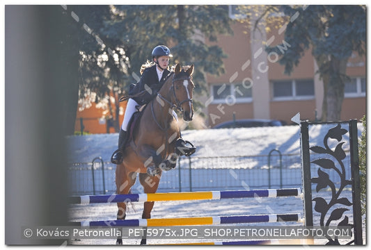A kép az eredeti csökkentett reprezentációja