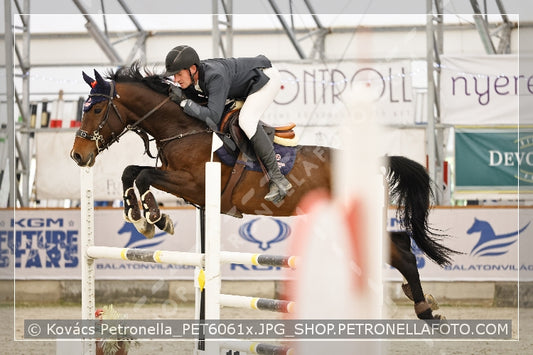 A kép az eredeti csökkentett reprezentációja