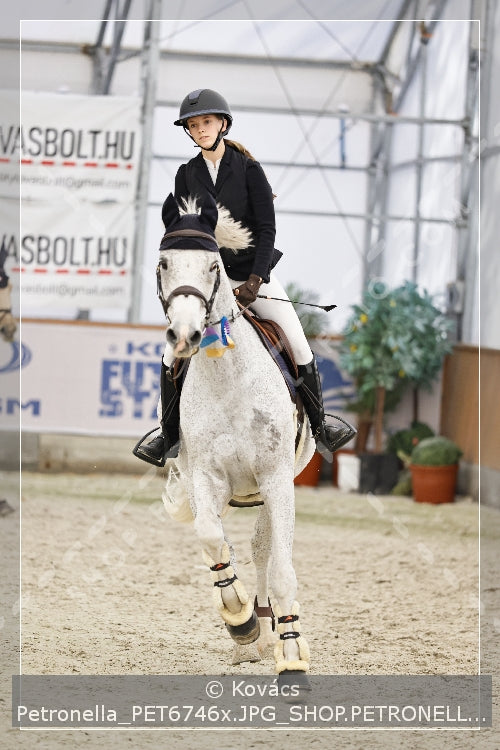 A kép az eredeti csökkentett reprezentációja