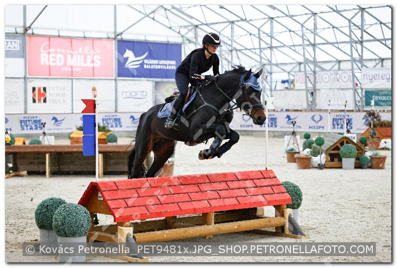 A kép az eredeti csökkentett reprezentációja