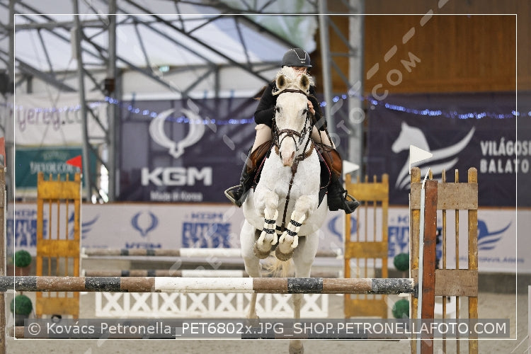 A kép az eredeti csökkentett reprezentációja