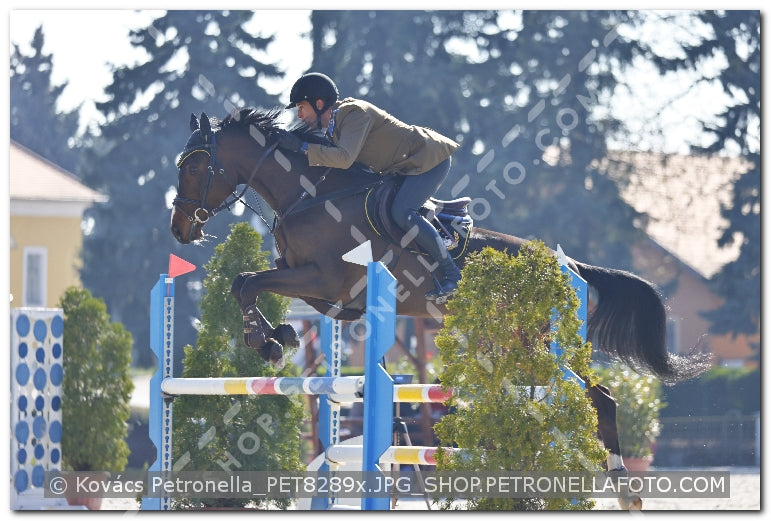 A kép az eredeti csökkentett reprezentációja