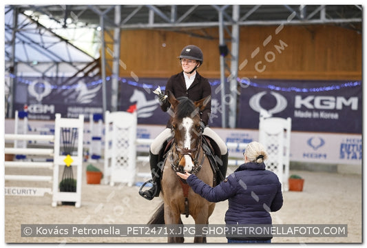 A kép az eredeti csökkentett reprezentációja