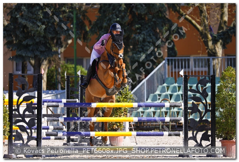 A kép az eredeti csökkentett reprezentációja