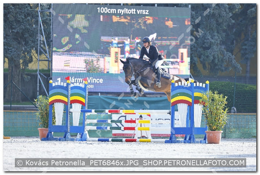 A kép az eredeti csökkentett reprezentációja