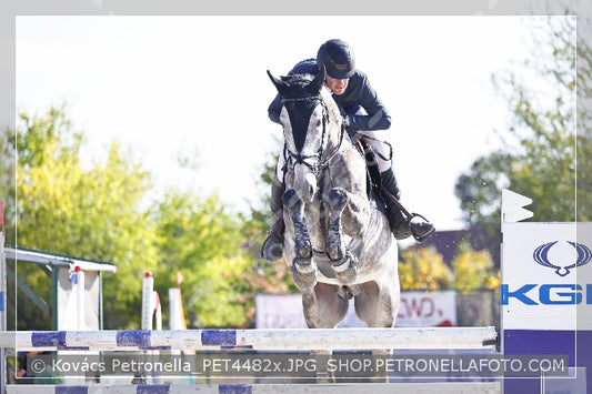 A kép az eredeti csökkentett reprezentációja