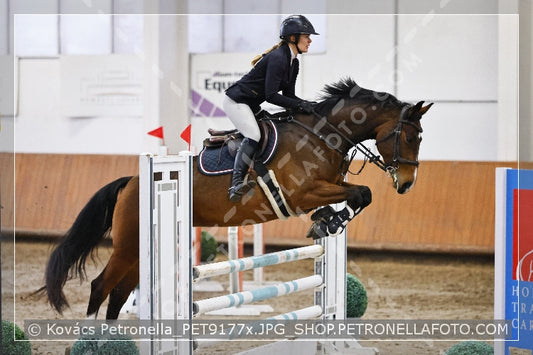 A kép az eredeti csökkentett reprezentációja