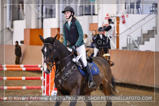 A kép az eredeti csökkentett reprezentációja