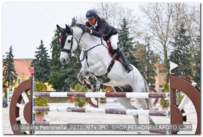 A kép az eredeti csökkentett reprezentációja