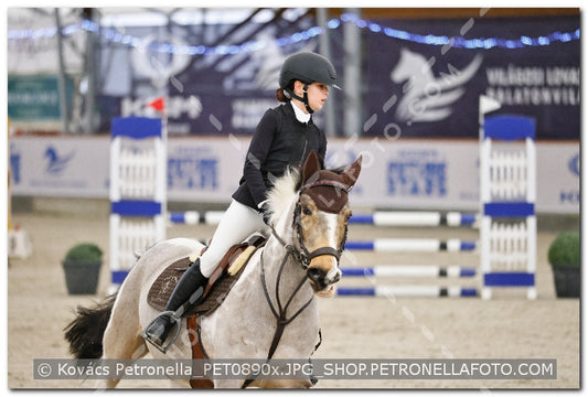A kép az eredeti csökkentett reprezentációja