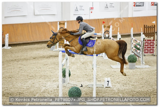 A kép az eredeti csökkentett reprezentációja