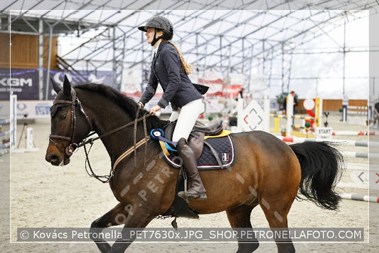 A kép az eredeti csökkentett reprezentációja