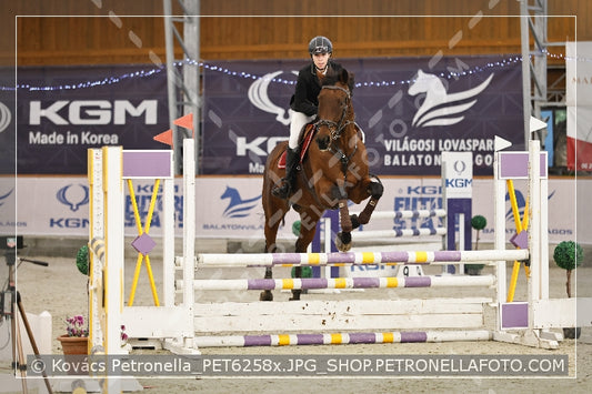 A kép az eredeti csökkentett reprezentációja