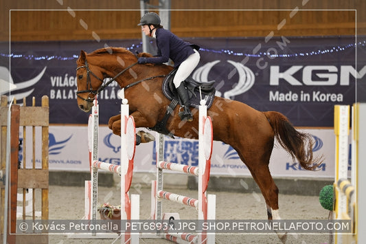 A kép az eredeti csökkentett reprezentációja
