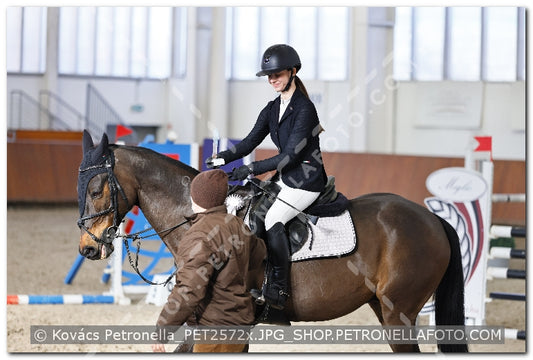 A kép az eredeti csökkentett reprezentációja