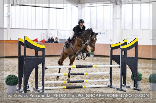 A kép az eredeti csökkentett reprezentációja