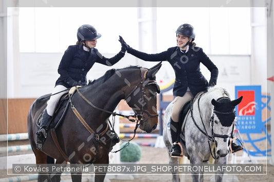 A kép az eredeti csökkentett reprezentációja