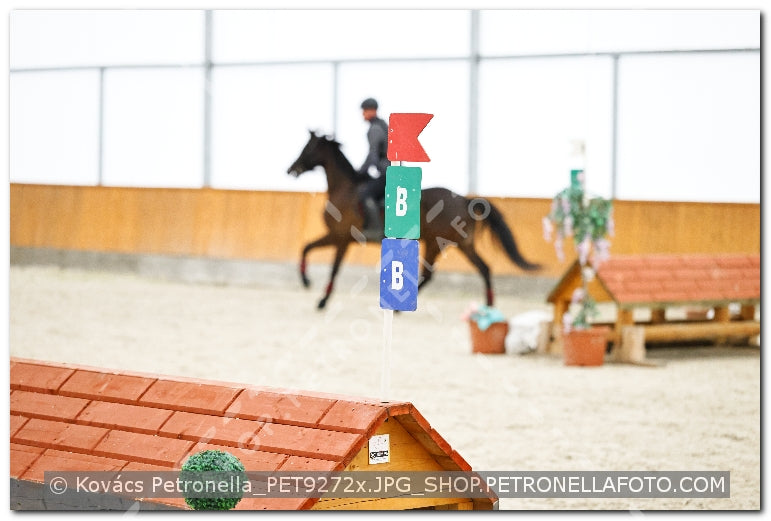 A kép az eredeti csökkentett reprezentációja