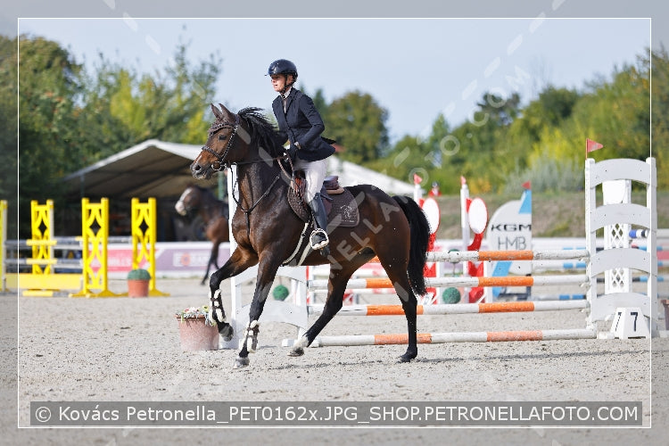 A kép az eredeti csökkentett reprezentációja