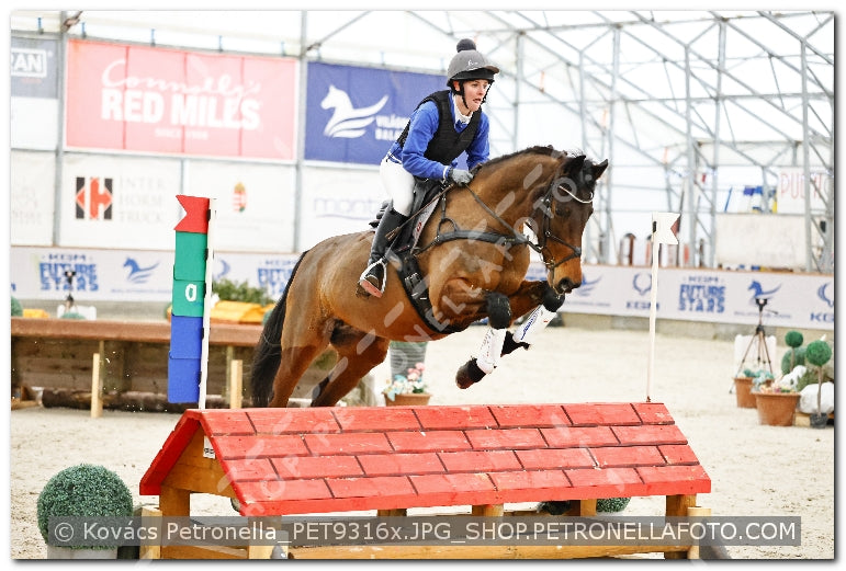 A kép az eredeti csökkentett reprezentációja