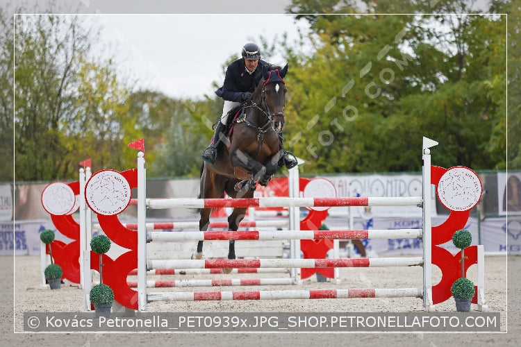 A kép az eredeti csökkentett reprezentációja
