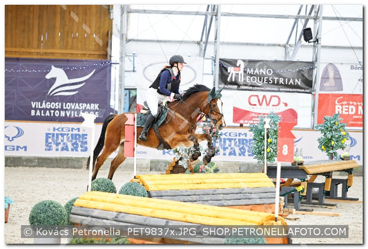 A kép az eredeti csökkentett reprezentációja